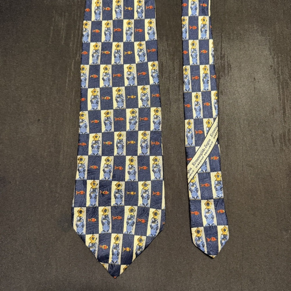 Ermenegildo Zegna Men's‎ Scuba Diver Fish Blue Yellow Orange Tie 100% Silk 3.75"